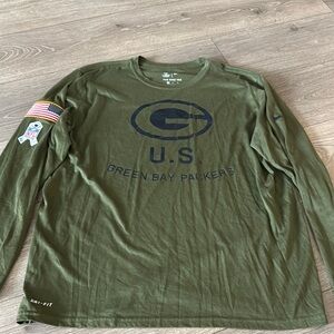 Nike Green Long Sleeve Tees Athletic Style